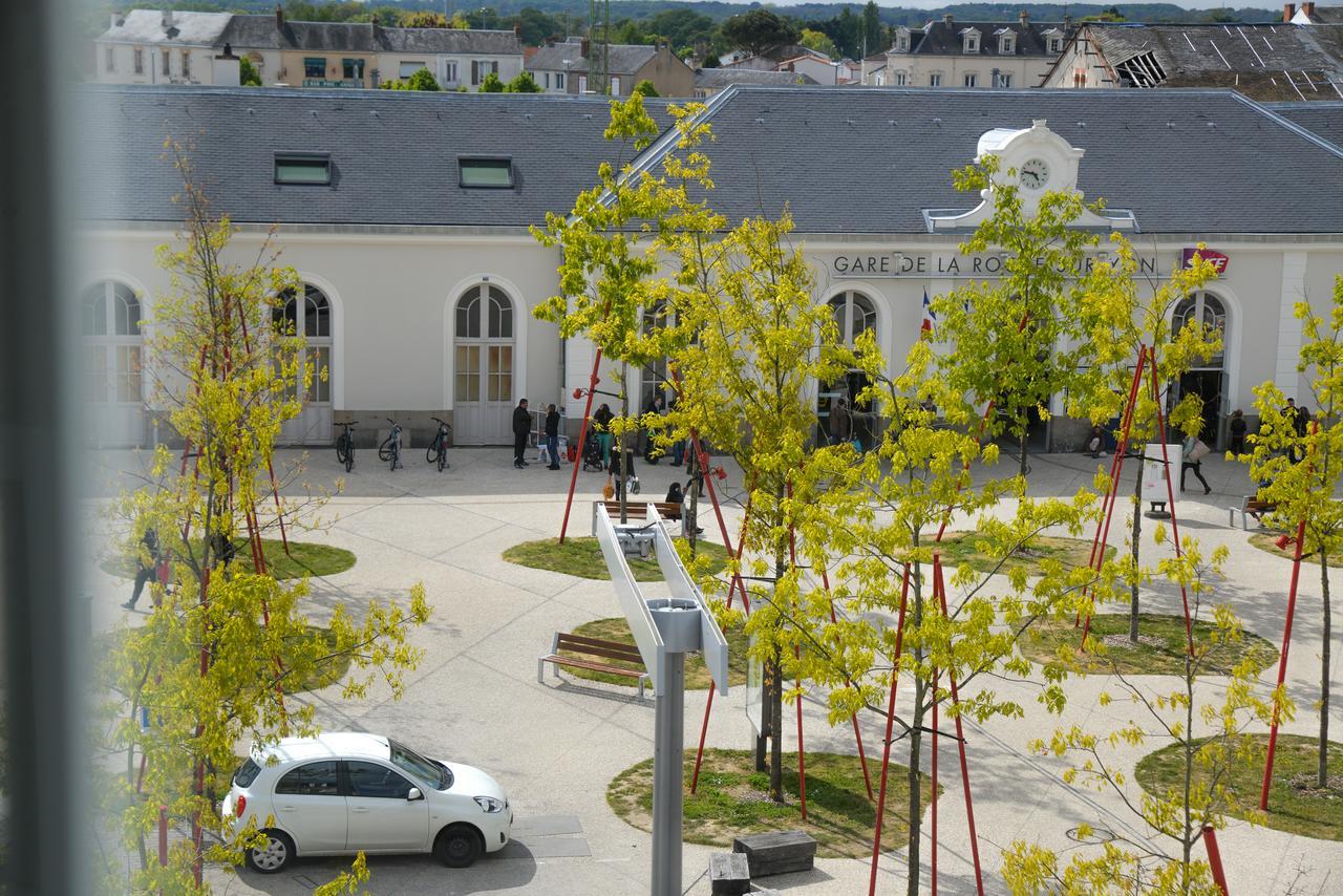 Hotel De La Gare - Restaurant Bistro Quai La Roche-sur-Yon Eksteriør billede
